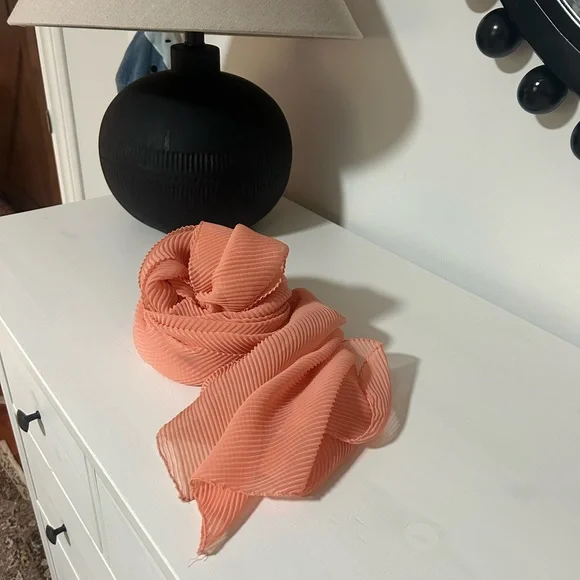 Scarves - Picture 1 of 3